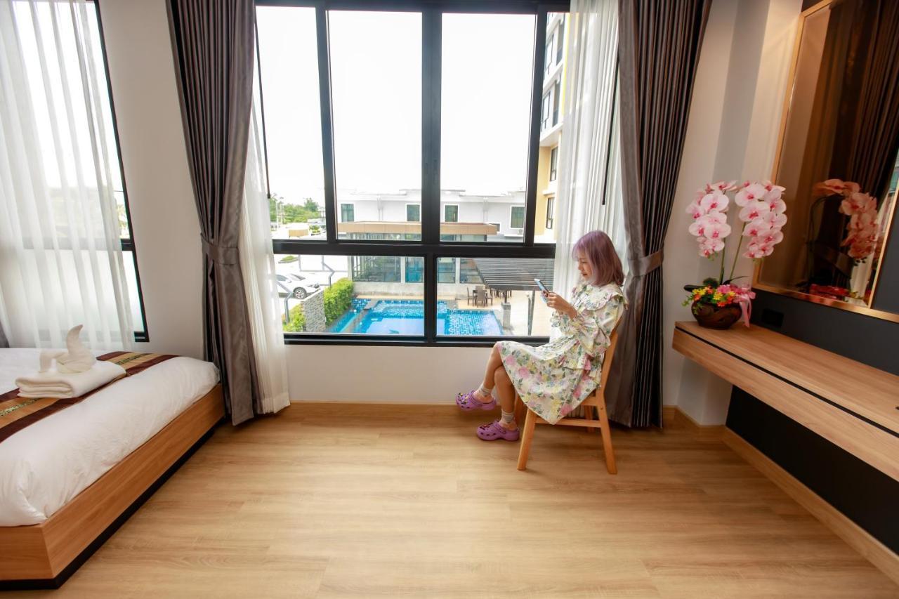 Siri Hotel Lumphun Ban Pa Daet Zewnętrze zdjęcie